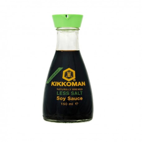 Sos sojowy mniej słony Kikkoman 150 ml dyspenser Wasabi Sushi Shop Wrocław produkty i akcesoria do sushi i kuchni orientalnej